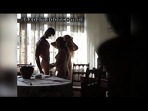 ❤️ ലൈംഗികസുഹൃത്തുക്കൾ ഒരു ഭീമാകാരനെയും അവനോടൊപ്പം ഒരു മൂന്നുപേരെയും ക്ഷണിക്കുന്നു ️❌  ലൈംഗികത  ഞങ്ങളിൽ ❌❤